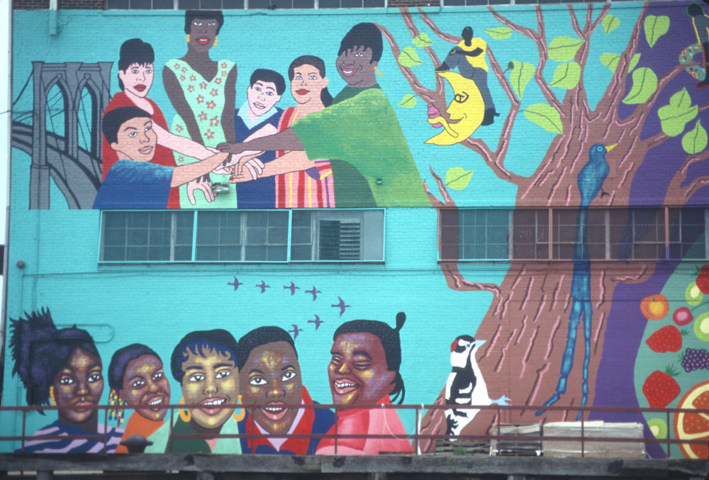 mural left