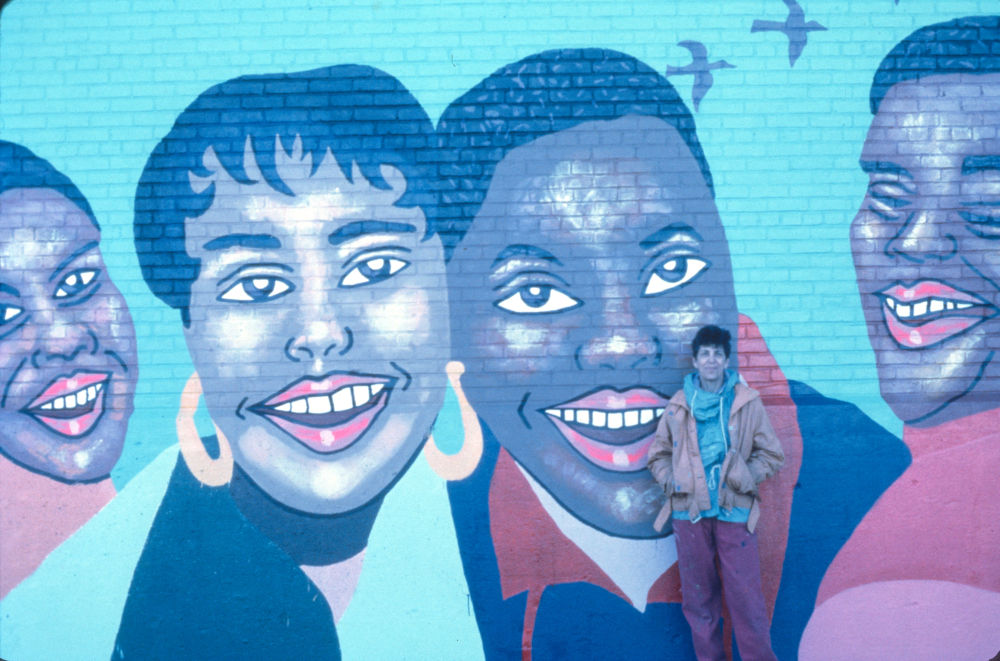 Snapple Mural: Detail Pictures: Slide 22 of 48