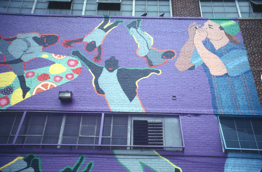 Snapple Mural: Detail Pictures: Slide 40 of 48