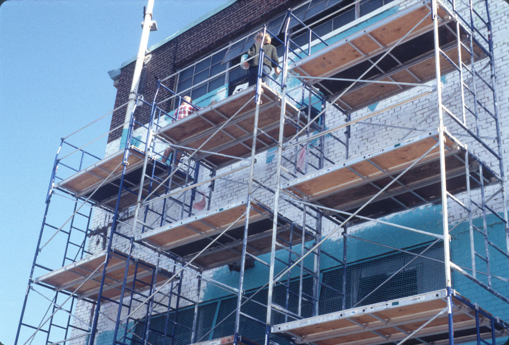 Snapple Mural: In Progress Pictures: Slide 1 of 42